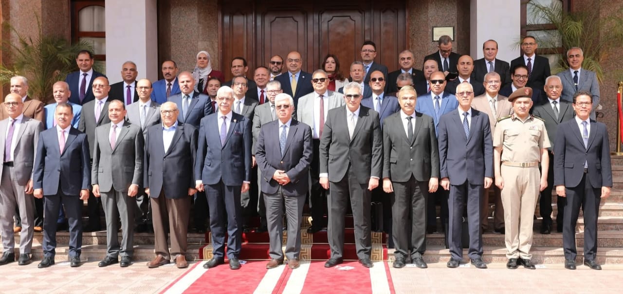 جامعة المنوفية تطلق رؤيتها 2025–2030