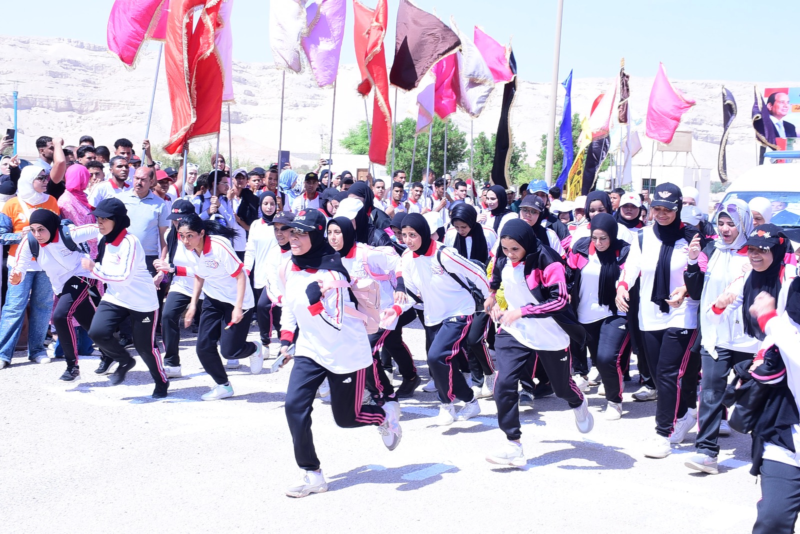 ماراثون جامعة سوهاج يحتفل بروح أكتوبر بمشاركة 4000 طالب وطالبة