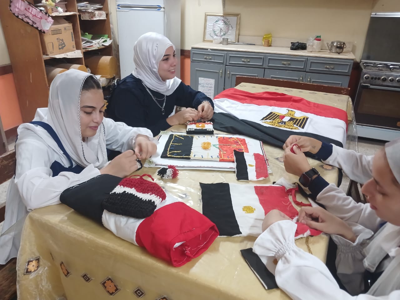 تعليم سوهاج يحتفل بانتصارات أكتوبر