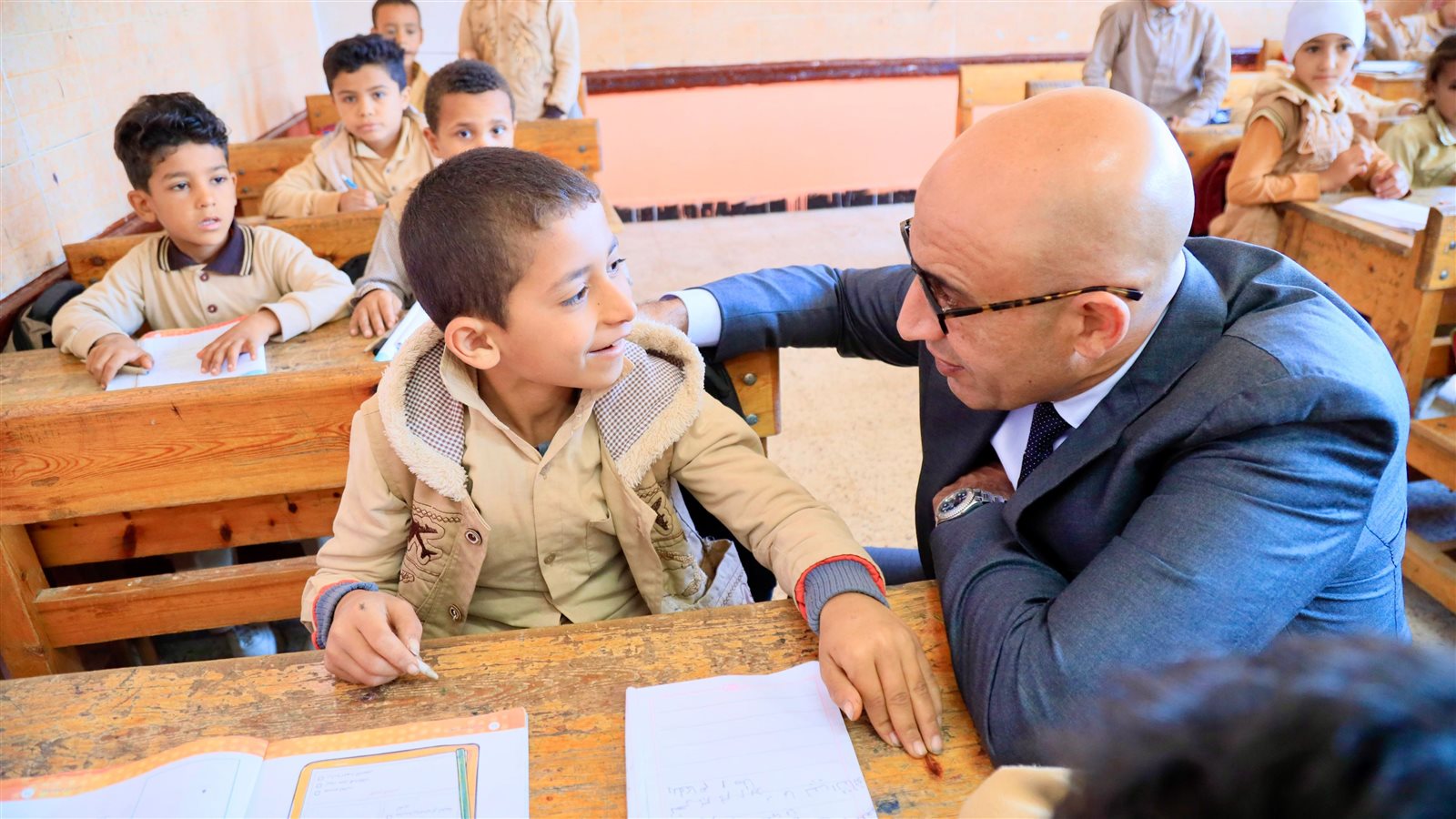 وزير التربية والتعليم يتابع سير العملية التعليمية بمحافظة الفيوم 