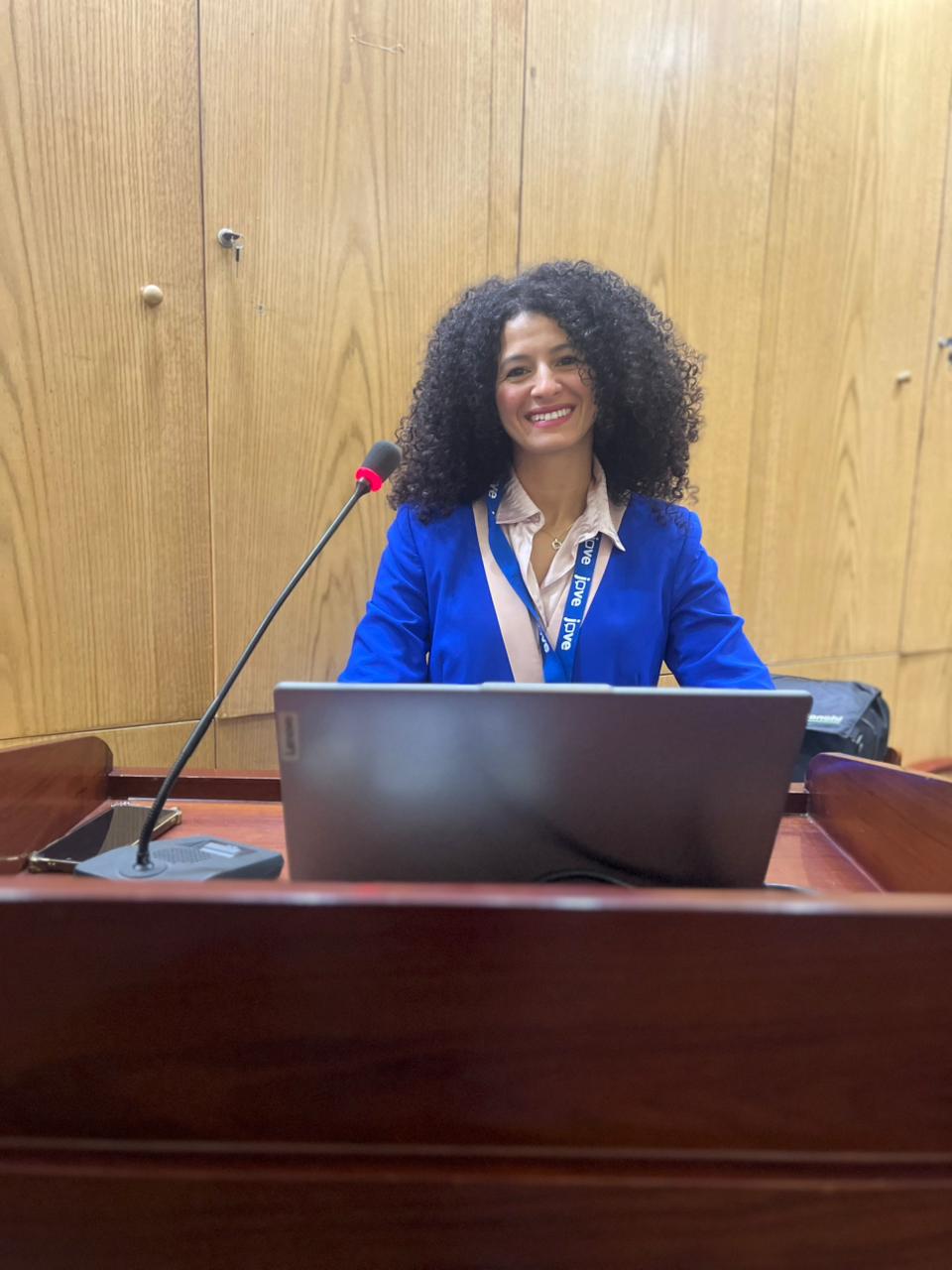 جامعة عين شمس تطور البحث العلمي بالفيديو