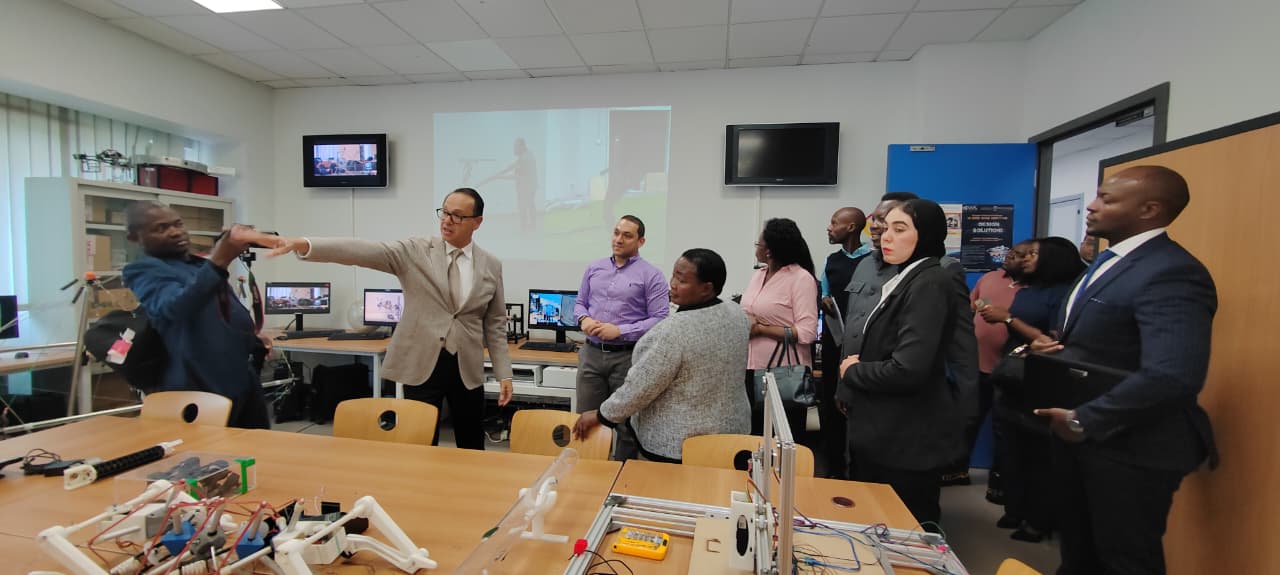 رئيسة وزراء أوغندا تزور الجامعة الألمانية بالقاهرة