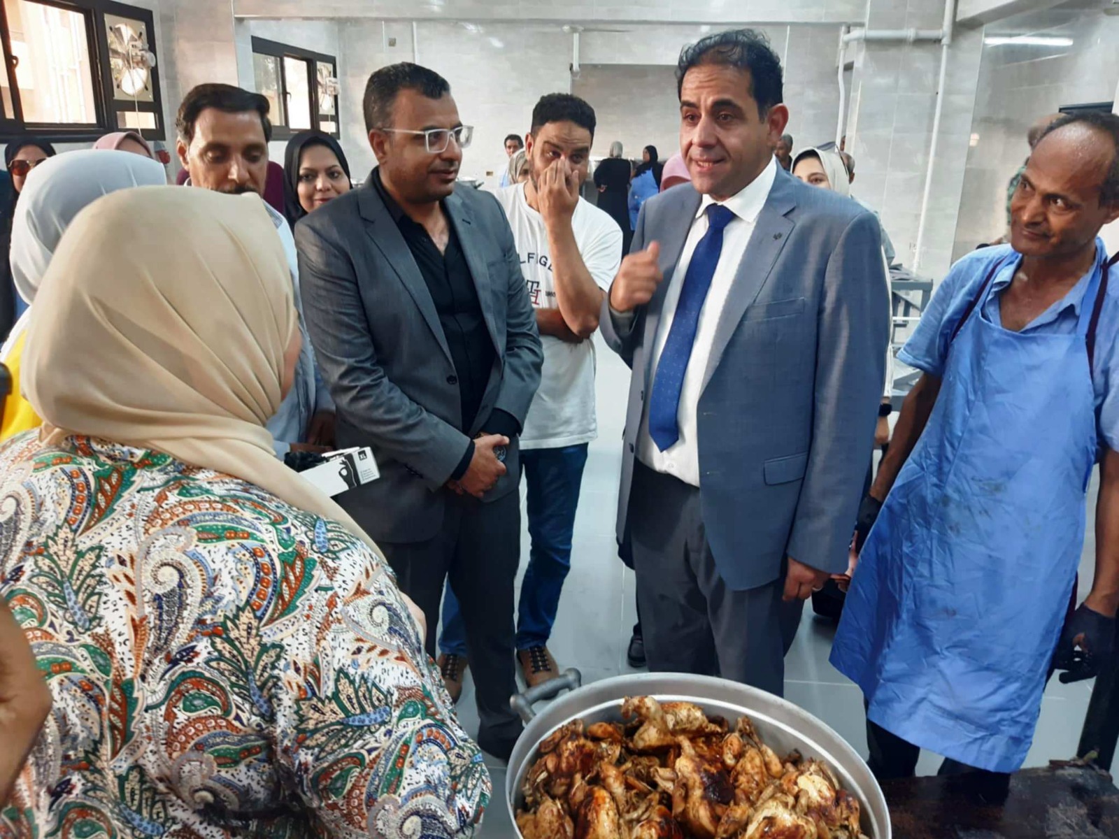 جولة ميدانية لرئيس جامعة بورسعيد لتعزيز جودة المدن الجامعية