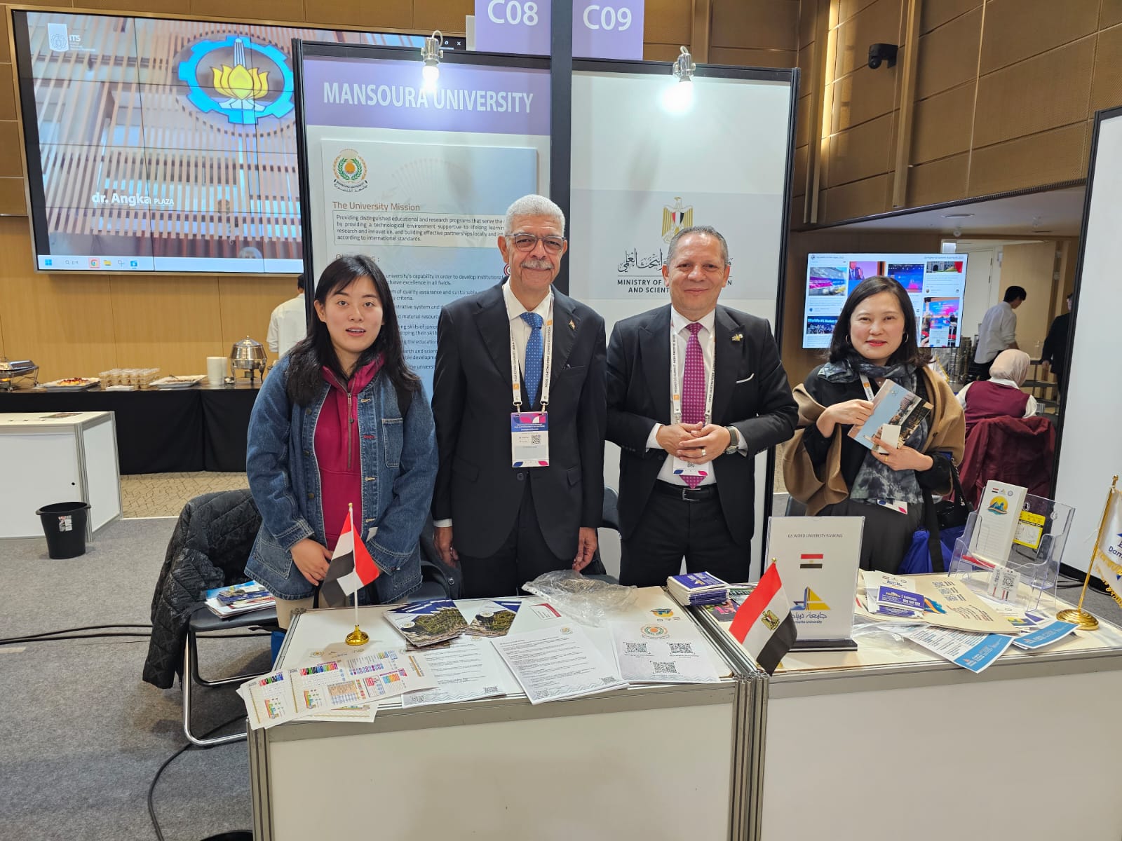 جامعة المنوفية تفتح آفاقًا عالمية جديدة في قمة التعليم العالي QS 2025 بسيول