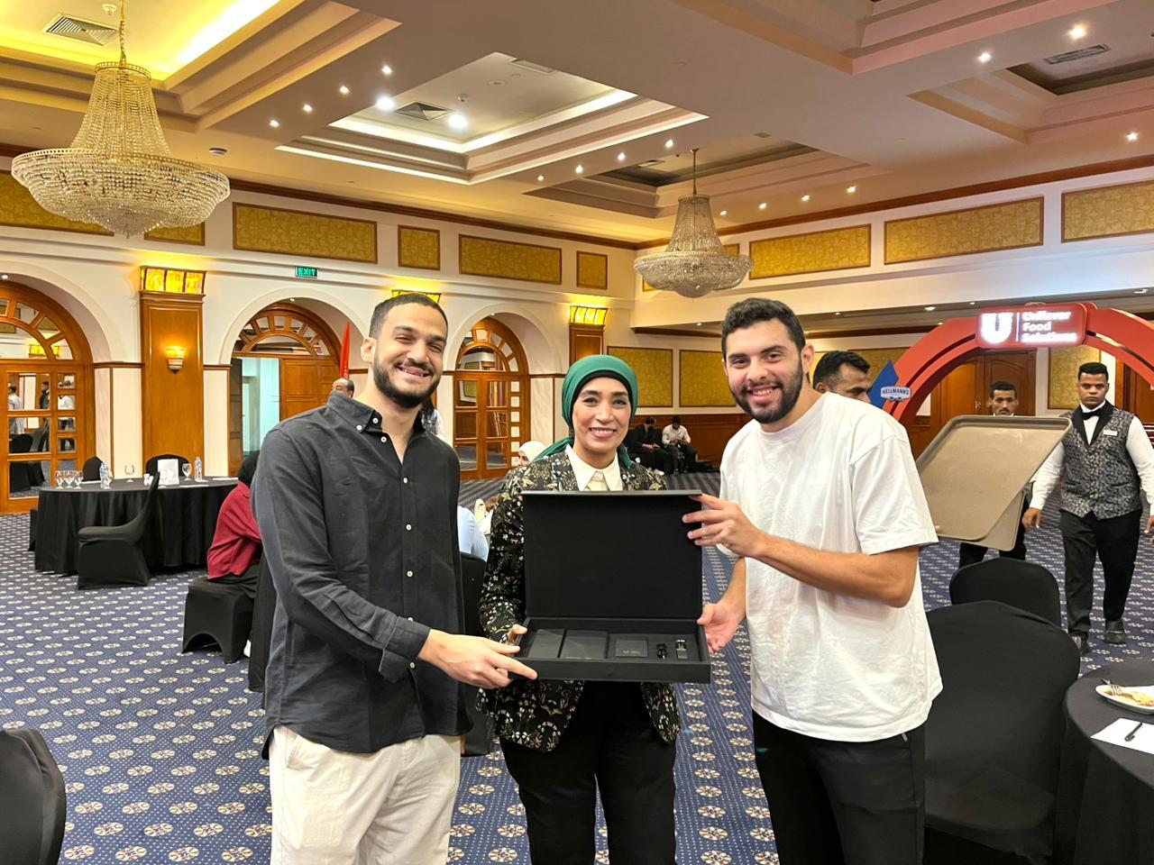 رئيس جامعة الأقصر تفتتح ندوة عرض الرواد لفنون الطبخ العالمي