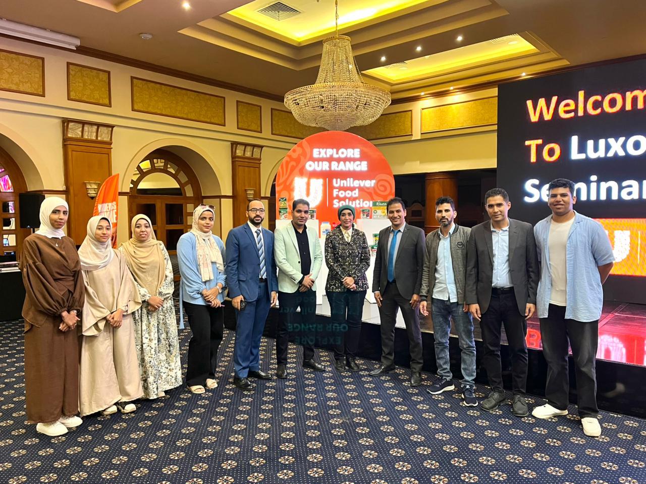 رئيس جامعة الأقصر تفتتح ندوة عرض الرواد لفنون الطبخ العالمي