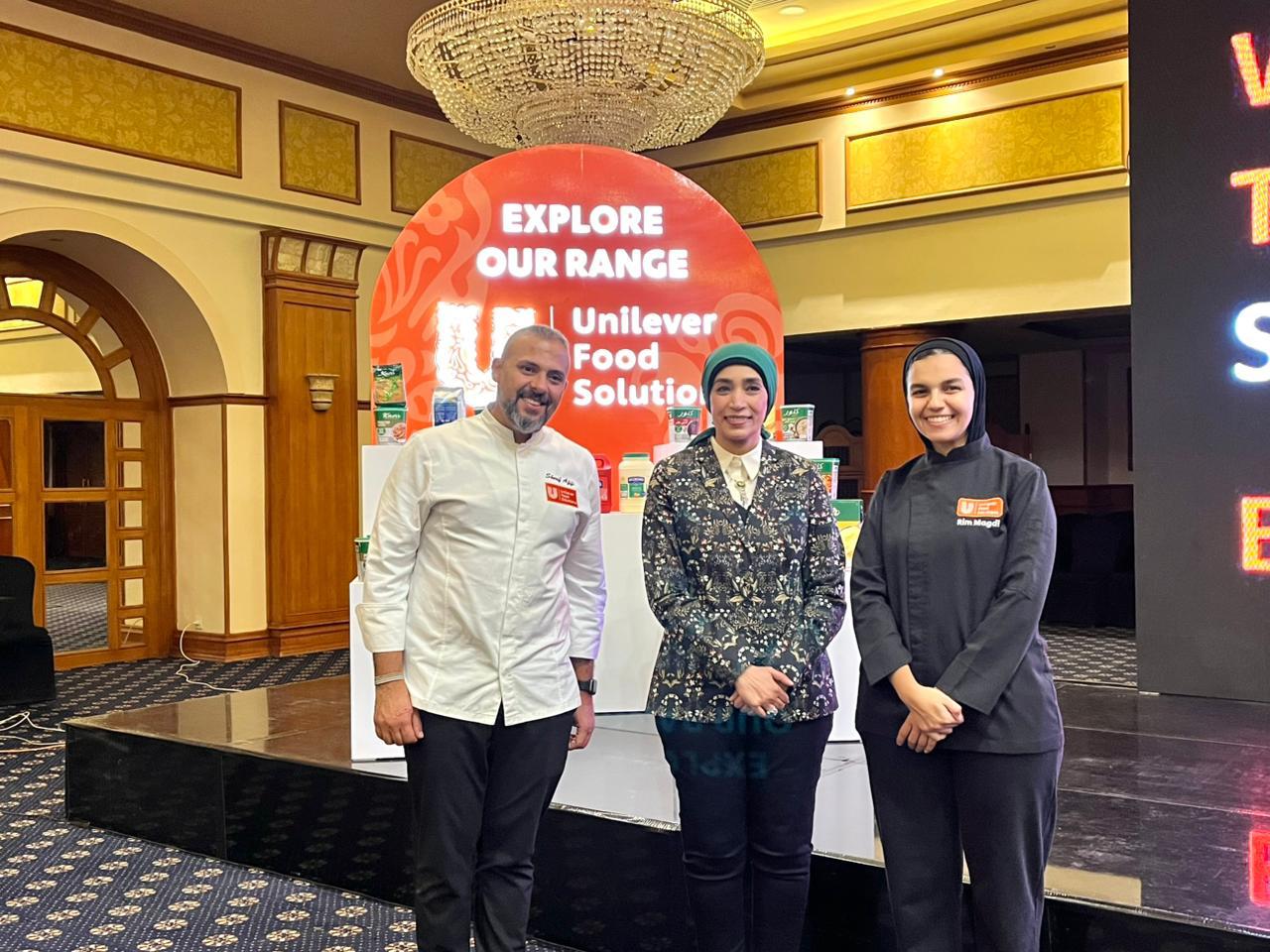 رئيس جامعة الأقصر تفتتح ندوة عرض الرواد لفنون الطبخ العالمي