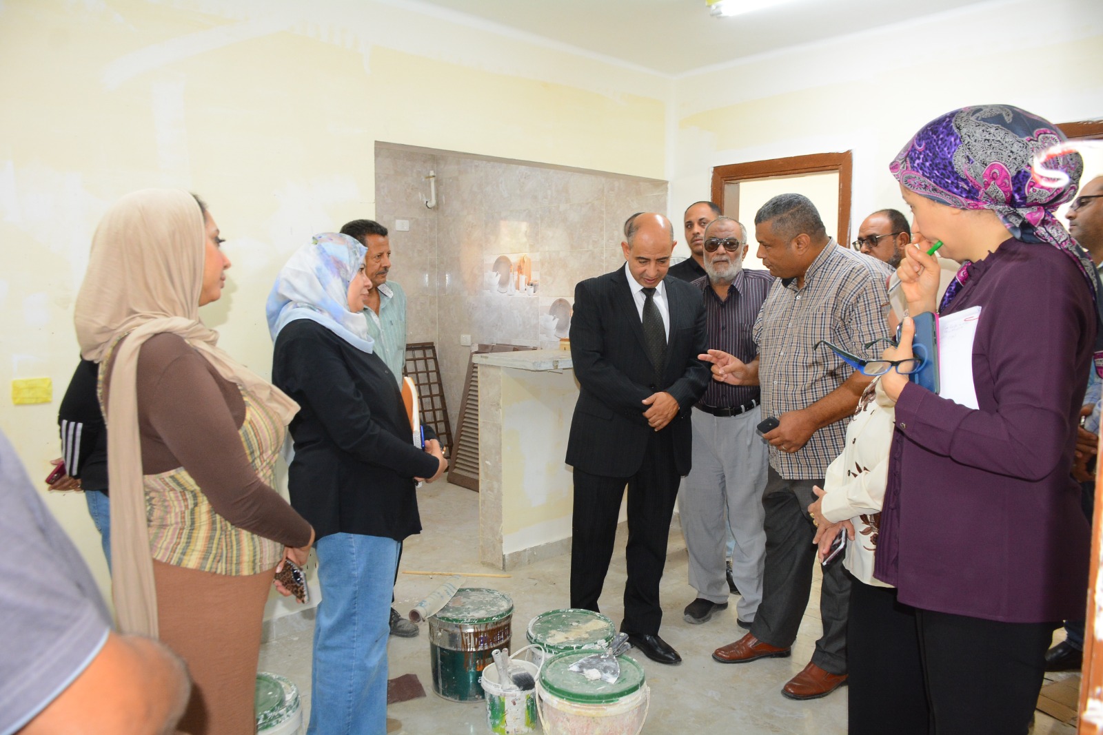 رئيس جامعة أسيوط يتابع تطوير وحدات الإسكان والاستراحات الجامعية المخصصة لأعضاء هيئة التدريس