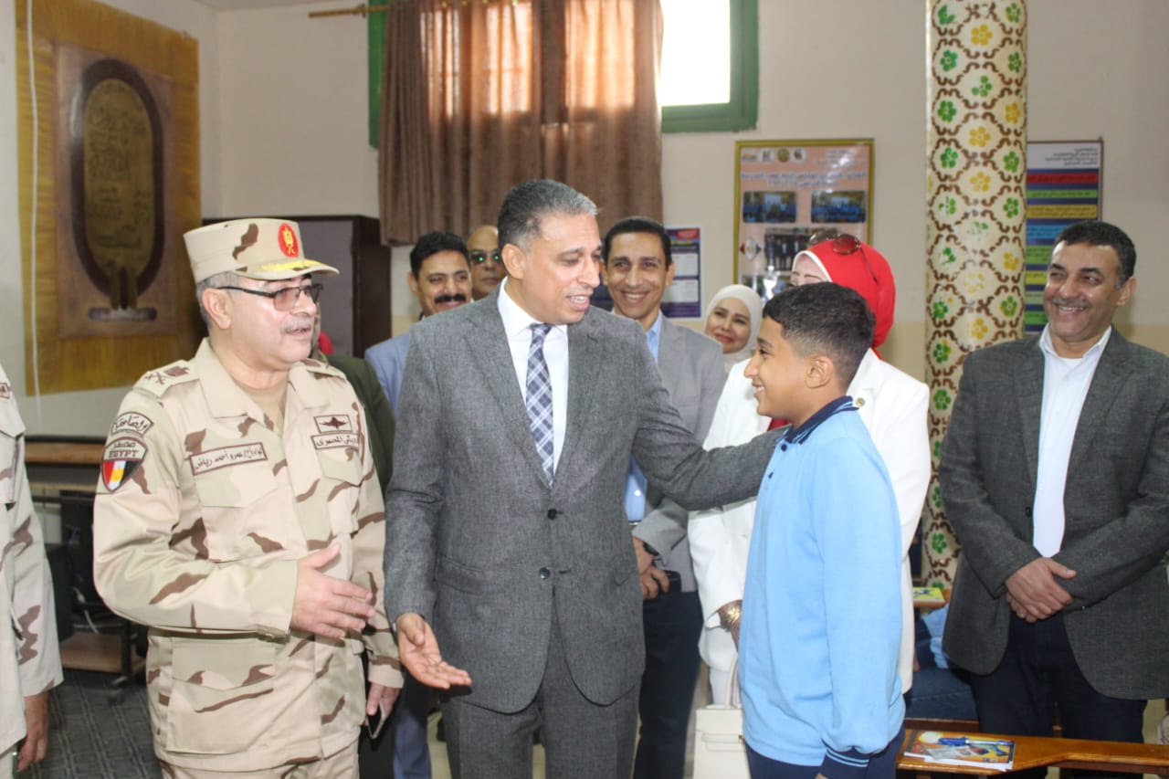 تعليم الجيزة يعزز التأسيس العسكري بالمدارس الفنية والانضباط الطلابي