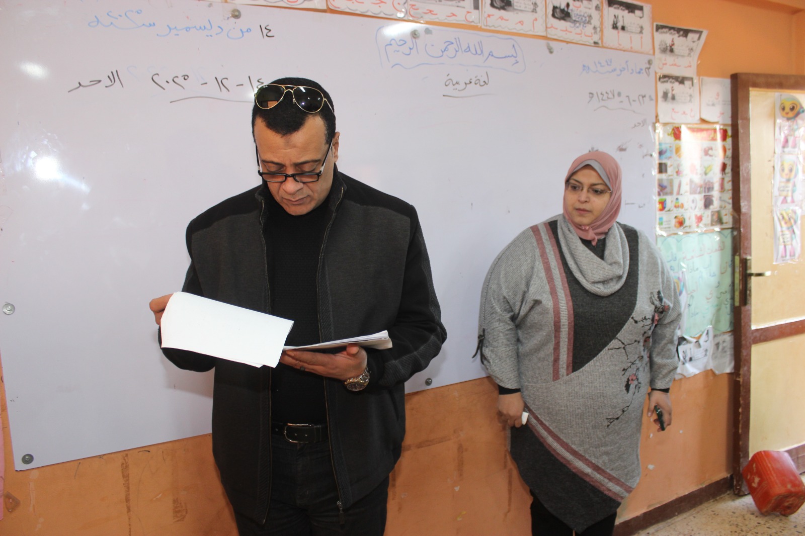 مدير تعليم سوهاج يتابع انتظام الدراسة بالمدارس