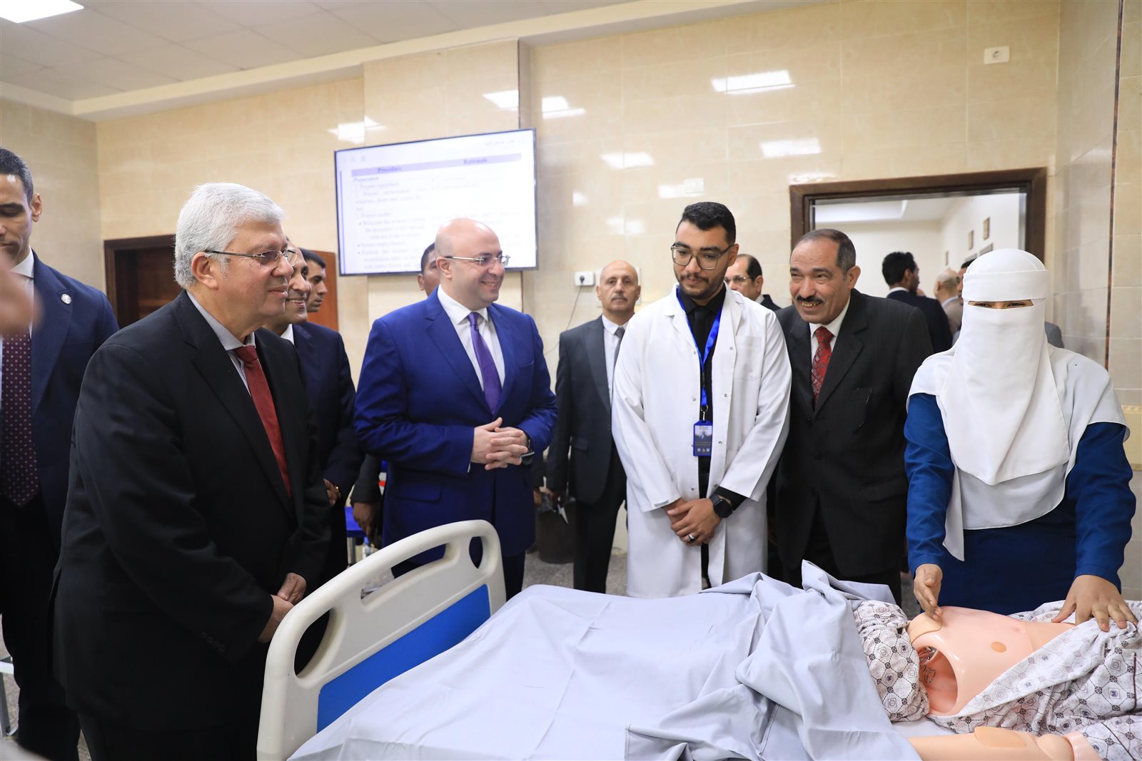 وزير التعليم العالى يقود تطوير المعاهد ببني سويف بخطة تعليمية متكاملة