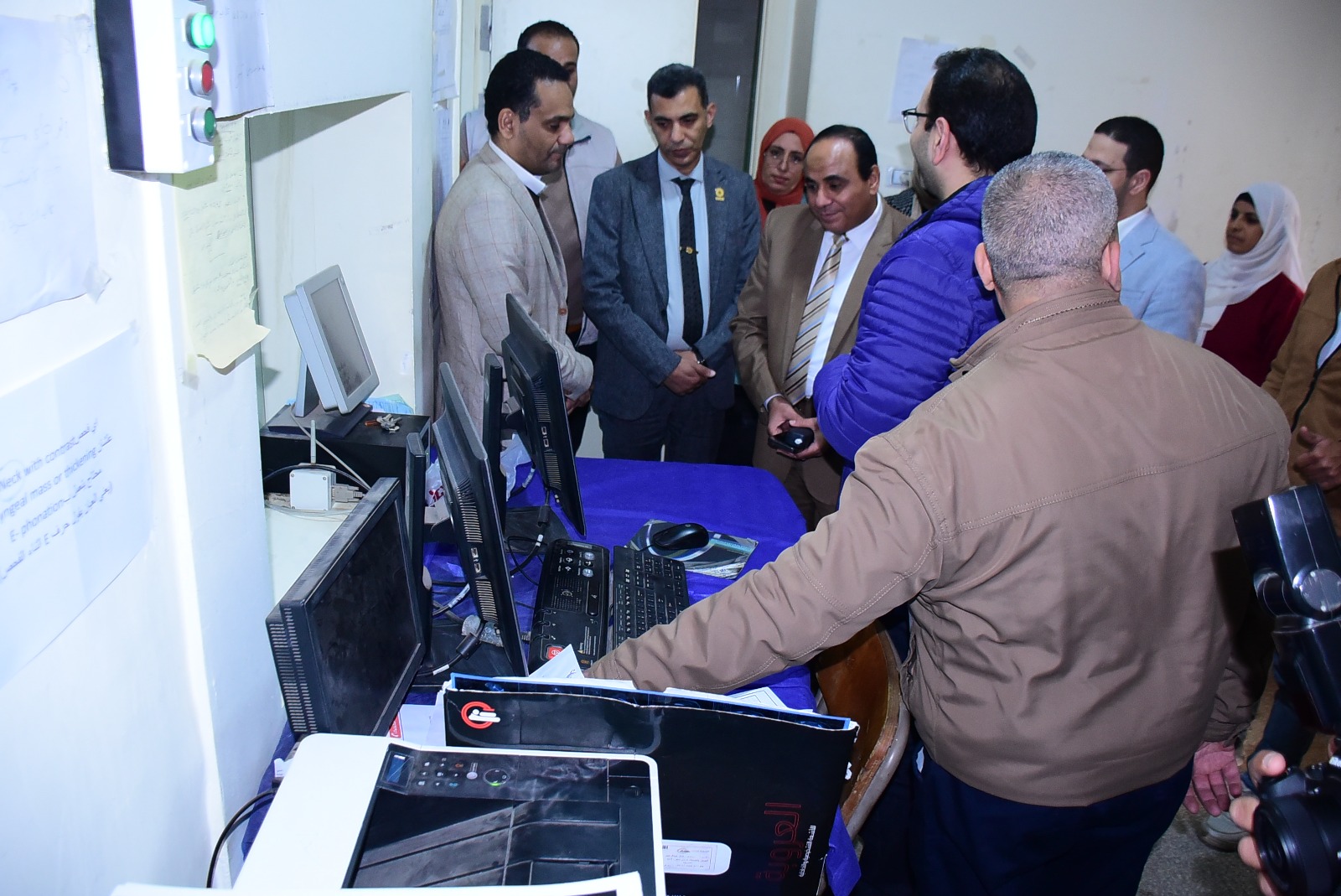 جامعة سوهاج تحقق إنجازًا كبيرًا بتصدر قائمة الجامعات المصرية في الأجهزة البحثية