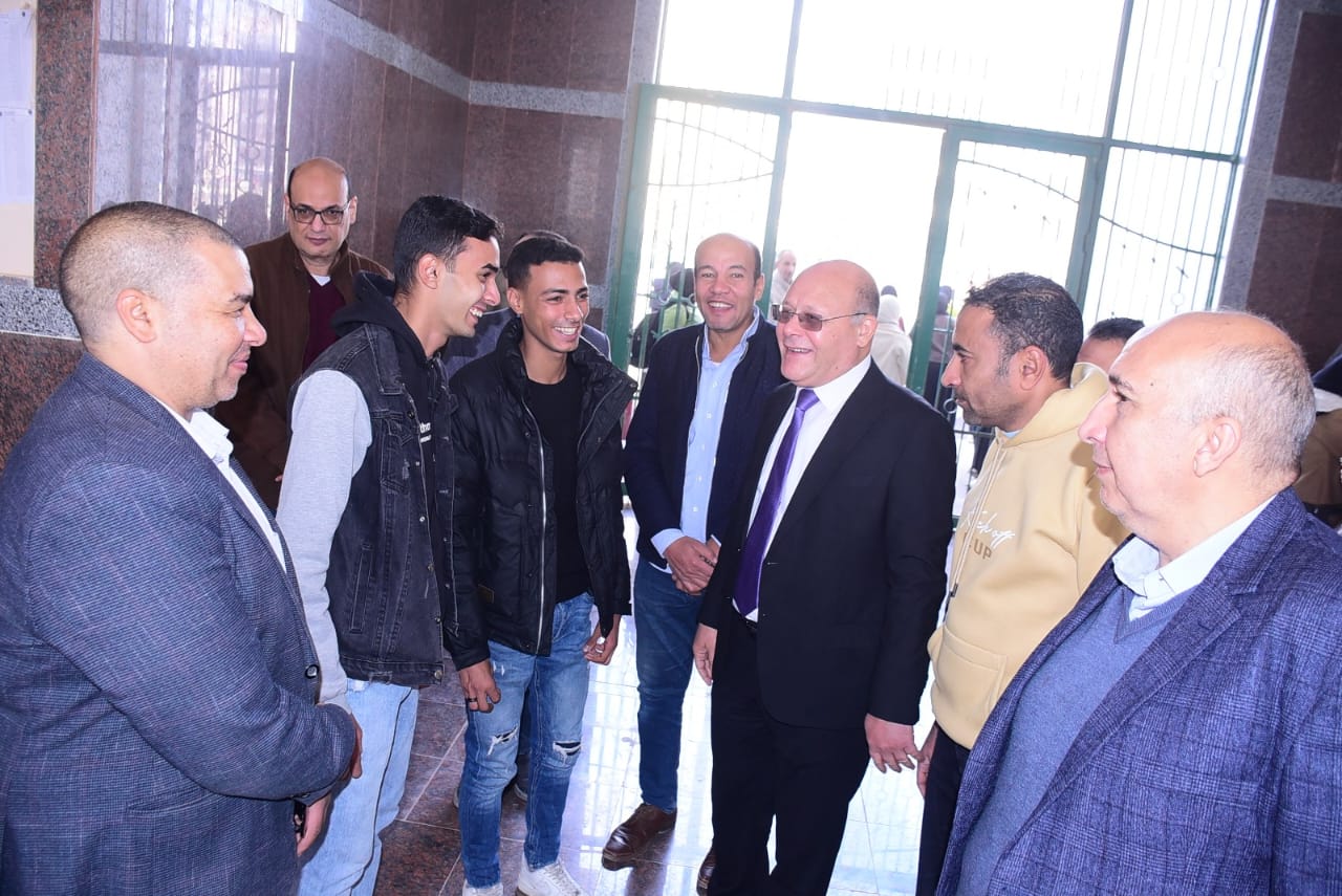 جامعة سوهاج تطلق أكبر مركز للإختبارات الإلكترونية