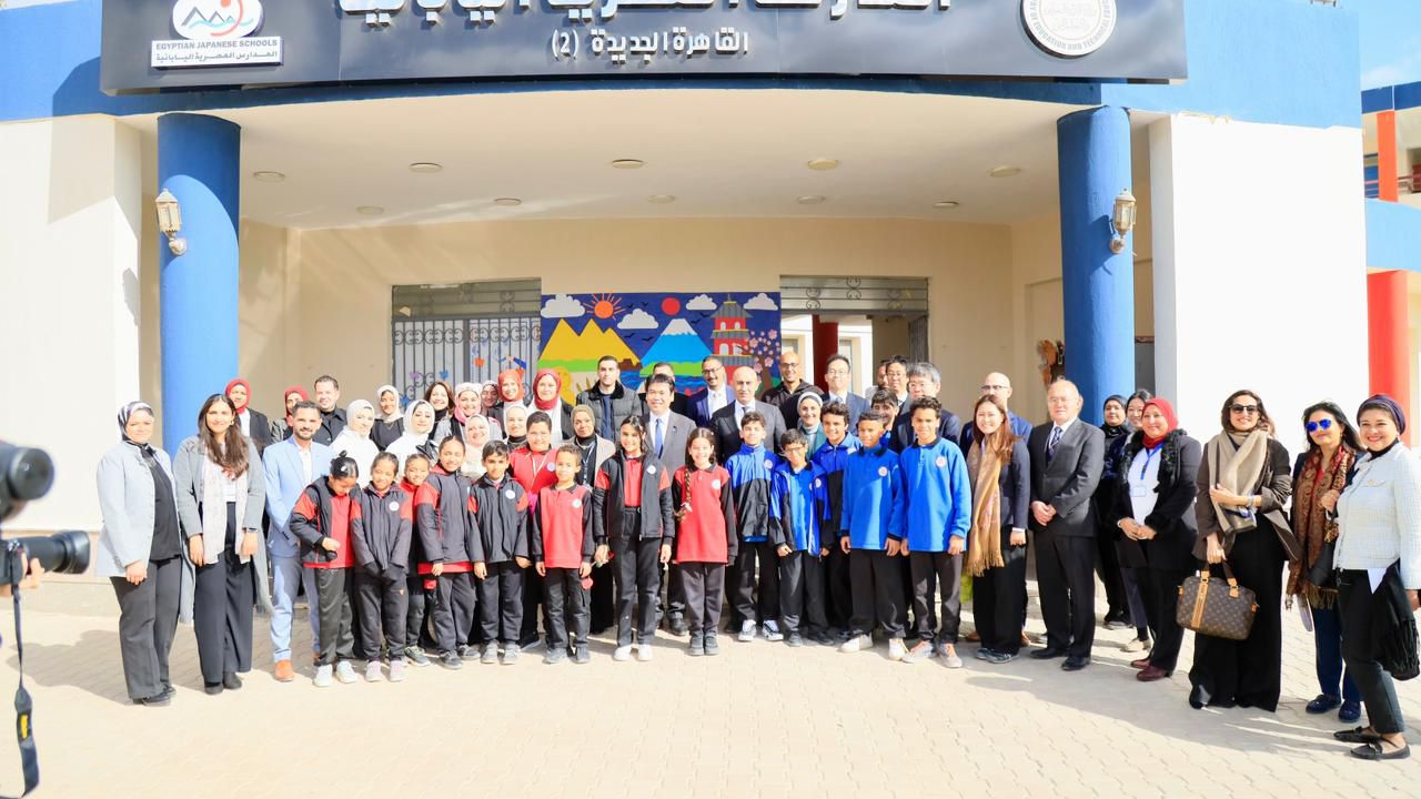 وزير التربية والتعليم يقود نقلة جديدة في المدارس المصرية اليابانية