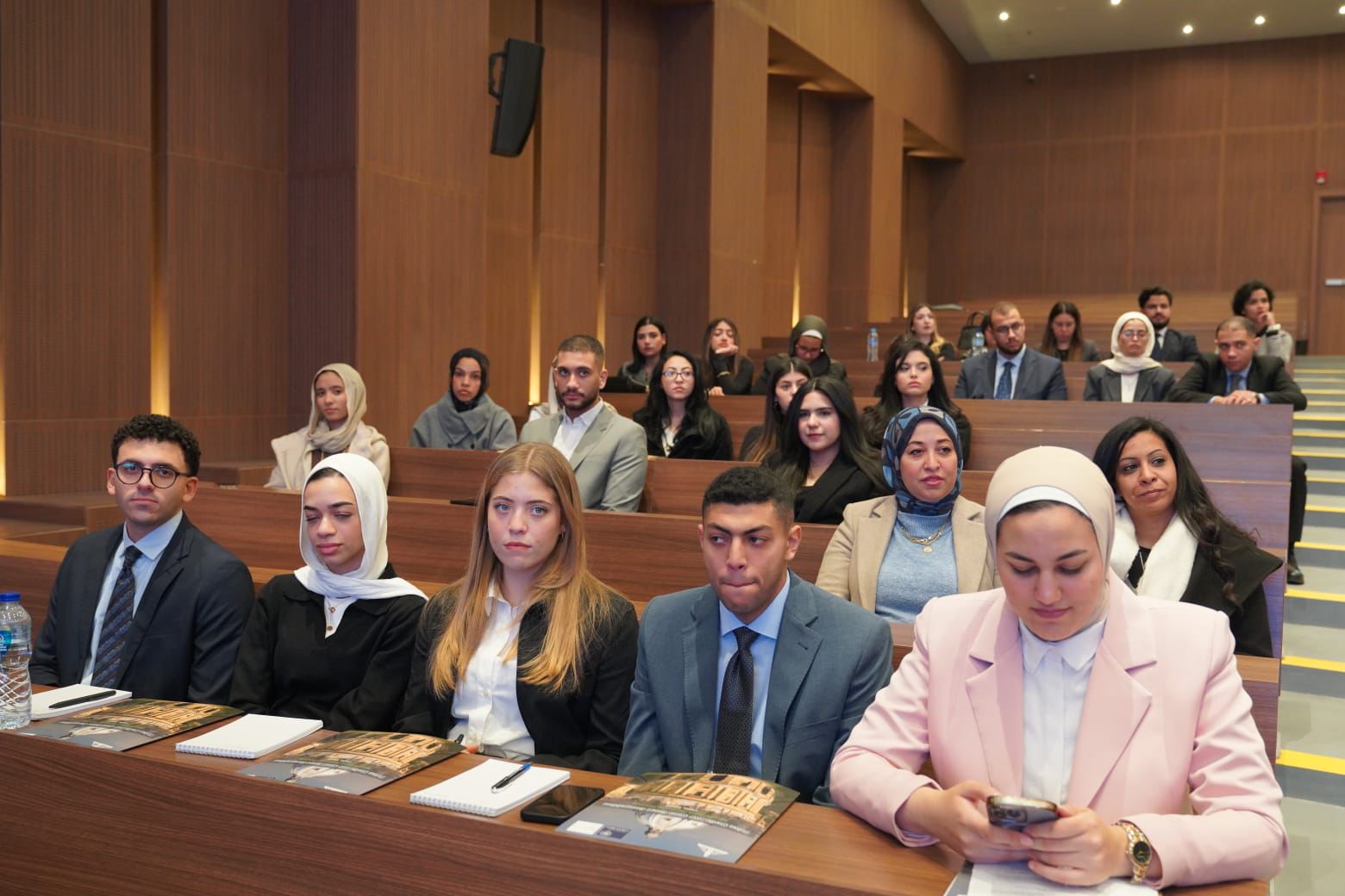 جامعة عين شمس تستضيف جولة أكسفورد برايس 2026 للمحاكم الصورية في مجال قانون الإعلام