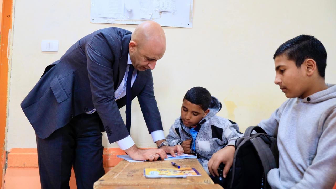 محمد عبداللطيف فى جولات ميدانية بعد ترشيحه للاستمرار وزيرا للتعليم فى التعديل الوزاري الجديد