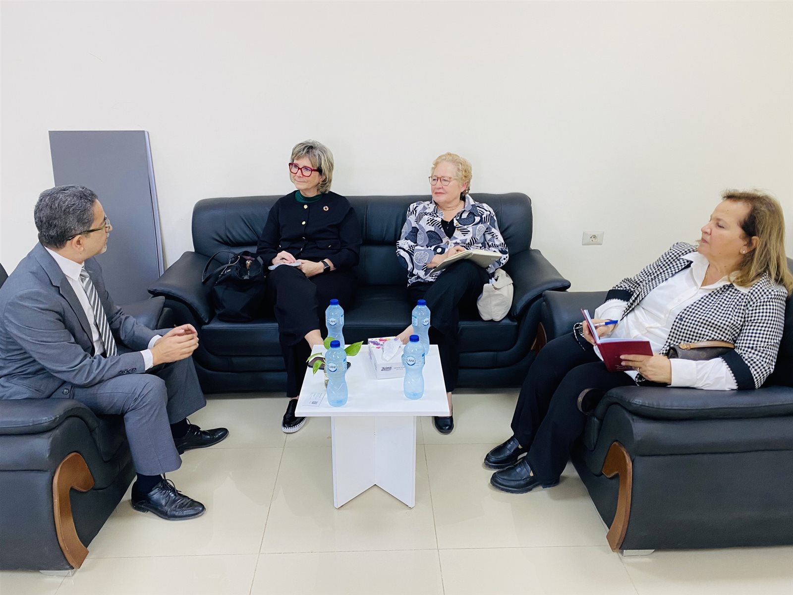 جامعة القاهرة التكنولوجية تستقبل وفدًا دوليًا لتعزيز الشراكات الدولية في التعليم التكنولوجي