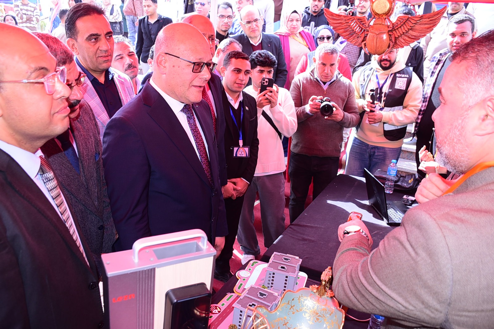 انطلاق ابتكارات 60 مبتكر بجامعة سوهاج وفرص عمل للشباب