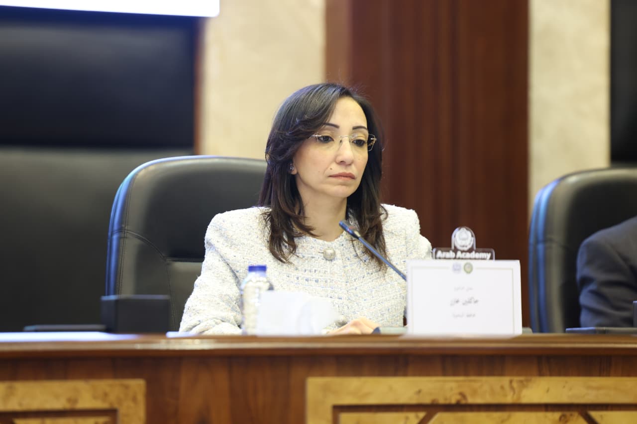الأكاديمية العربية للعلوم والتكنولوجيا تحتفل باليوم الدولي للمرأة