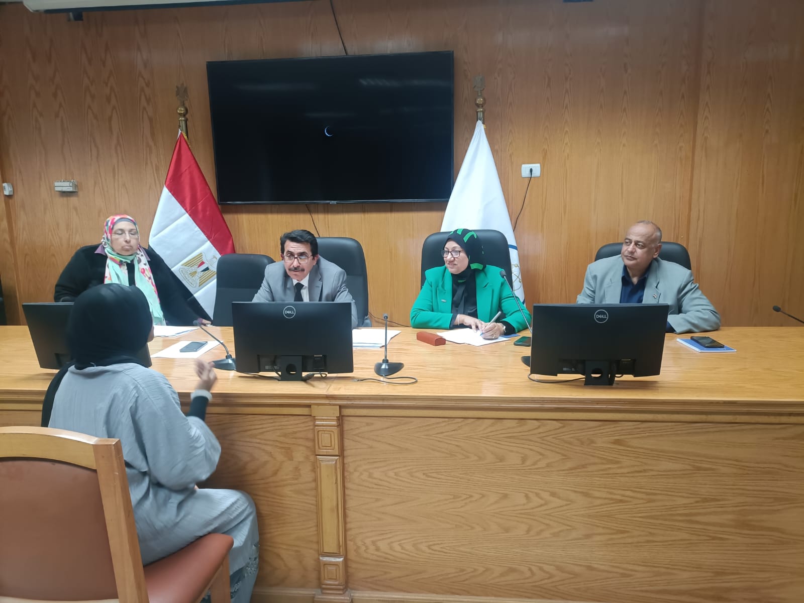 جامعة العاصمة تطلق المرحلة الأولى من المقابلات الشخصية لاختيار سفراء الوافدين 