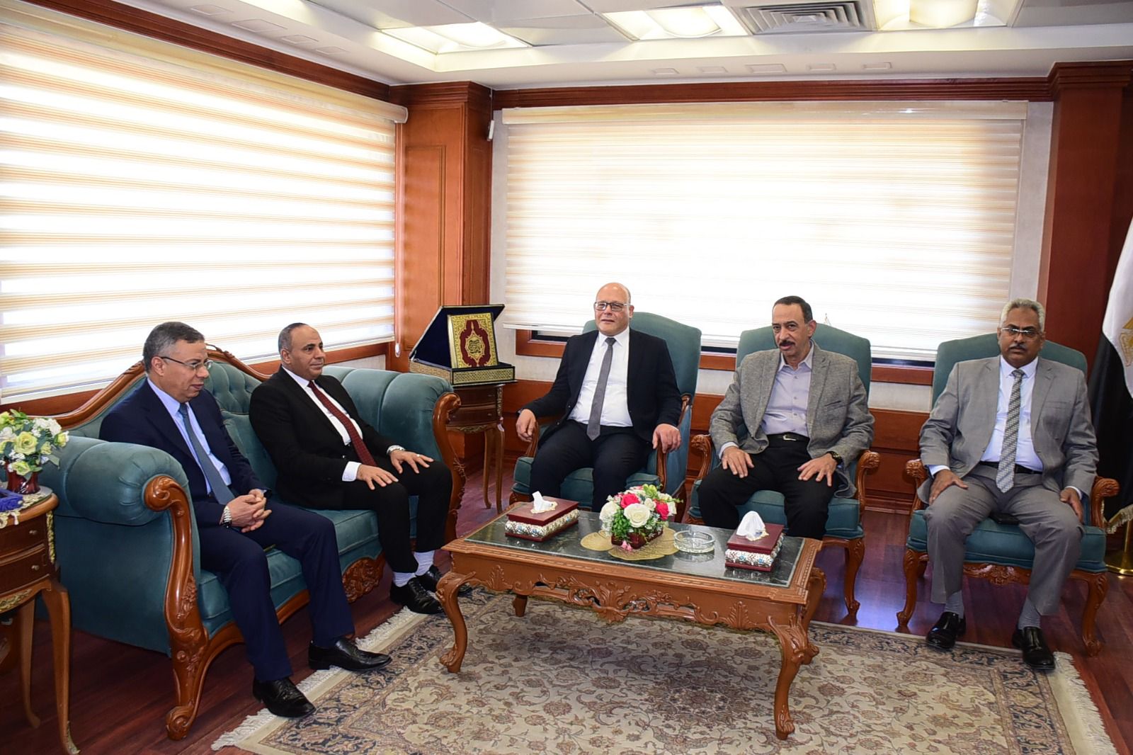 جامعة سوهاج تتعاون مع المحافظة لدعم خطط التنمية المستقبلية