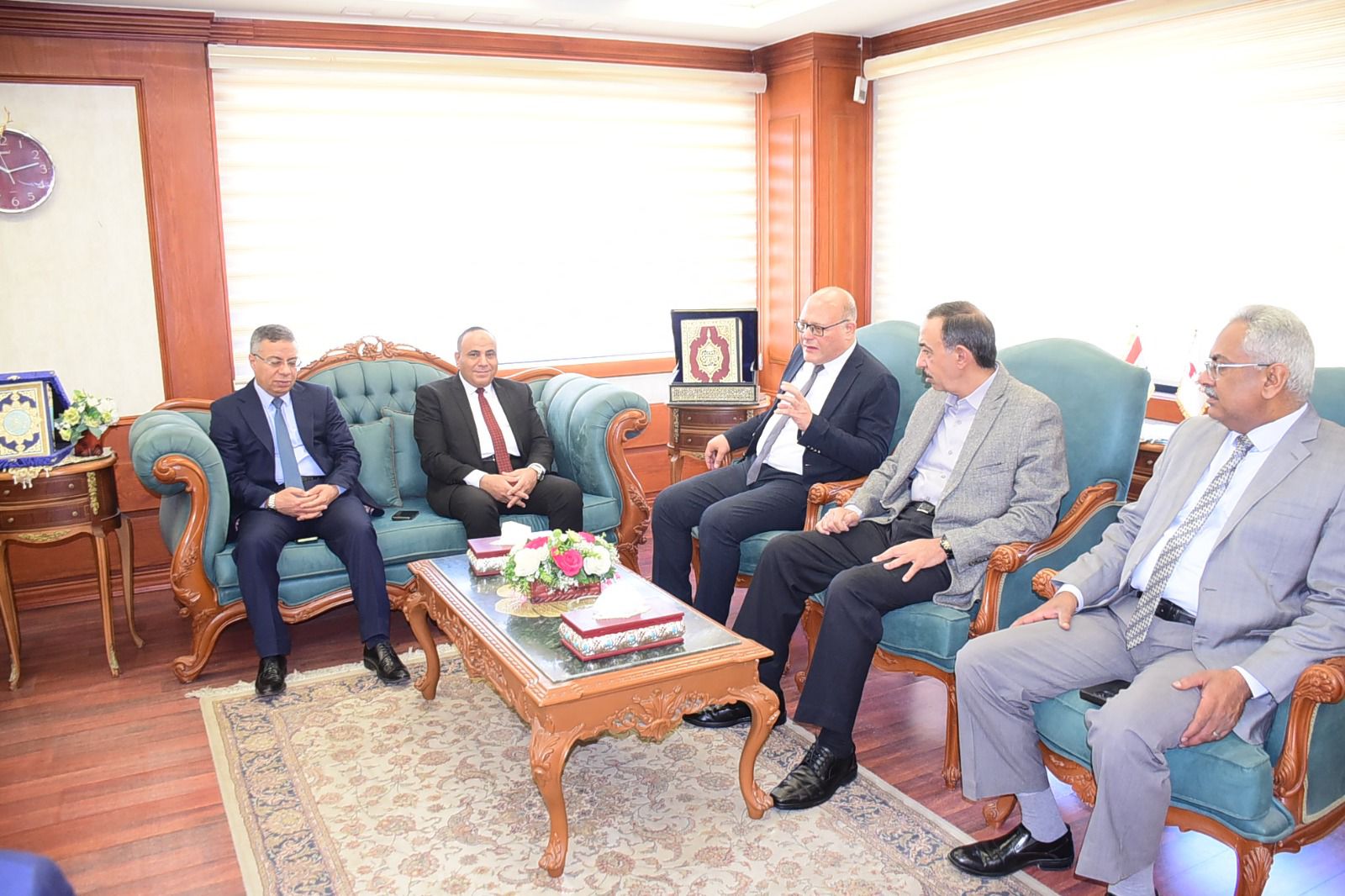 جامعة سوهاج تتعاون مع المحافظة لدعم خطط التنمية المستقبلية