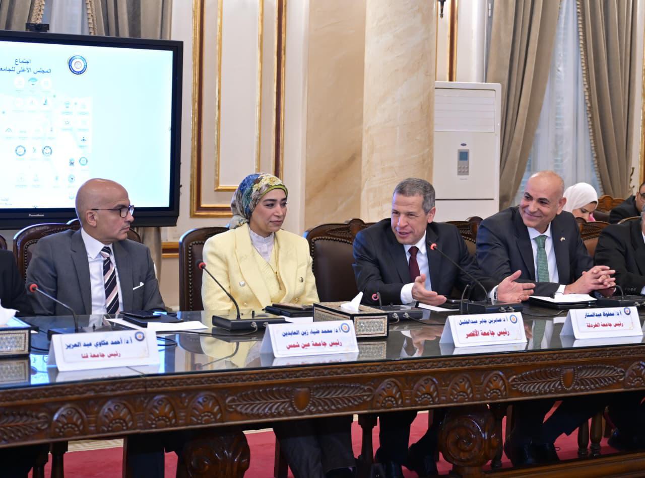 3جامعة القاهرة تطلق مرحلة جديدة للتعليم العالي فى اجتماع المجلس الأعلى للجامعات