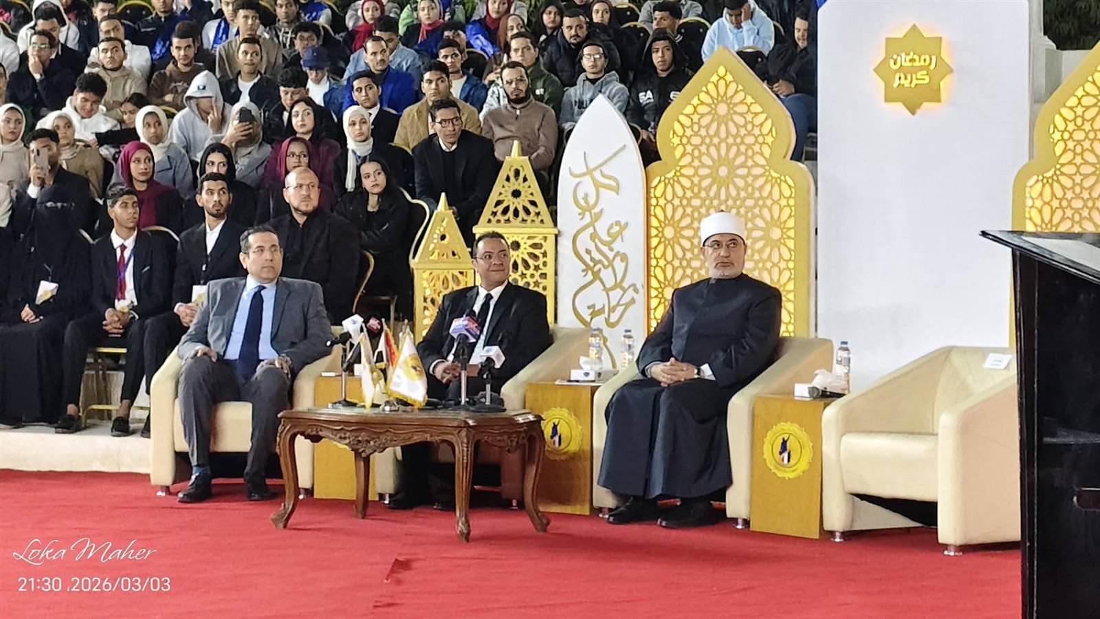 مشاركة طلاب جامعة القاهرة الجديدة التكنولوجية في لقاء القيم والوعي الوطني