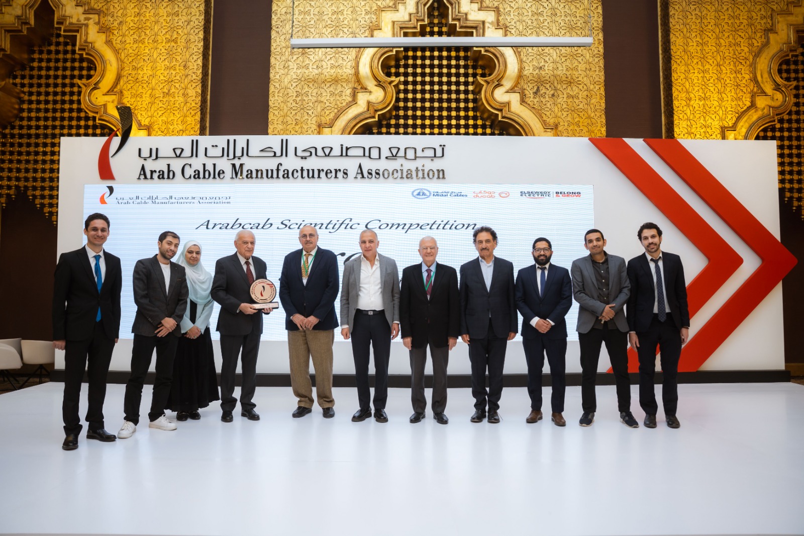 جامعة عين شمس تحقق إنجازًا دوليًا وتحصد فضية مسابقة اتحاد مصنعي الكابلات العرب