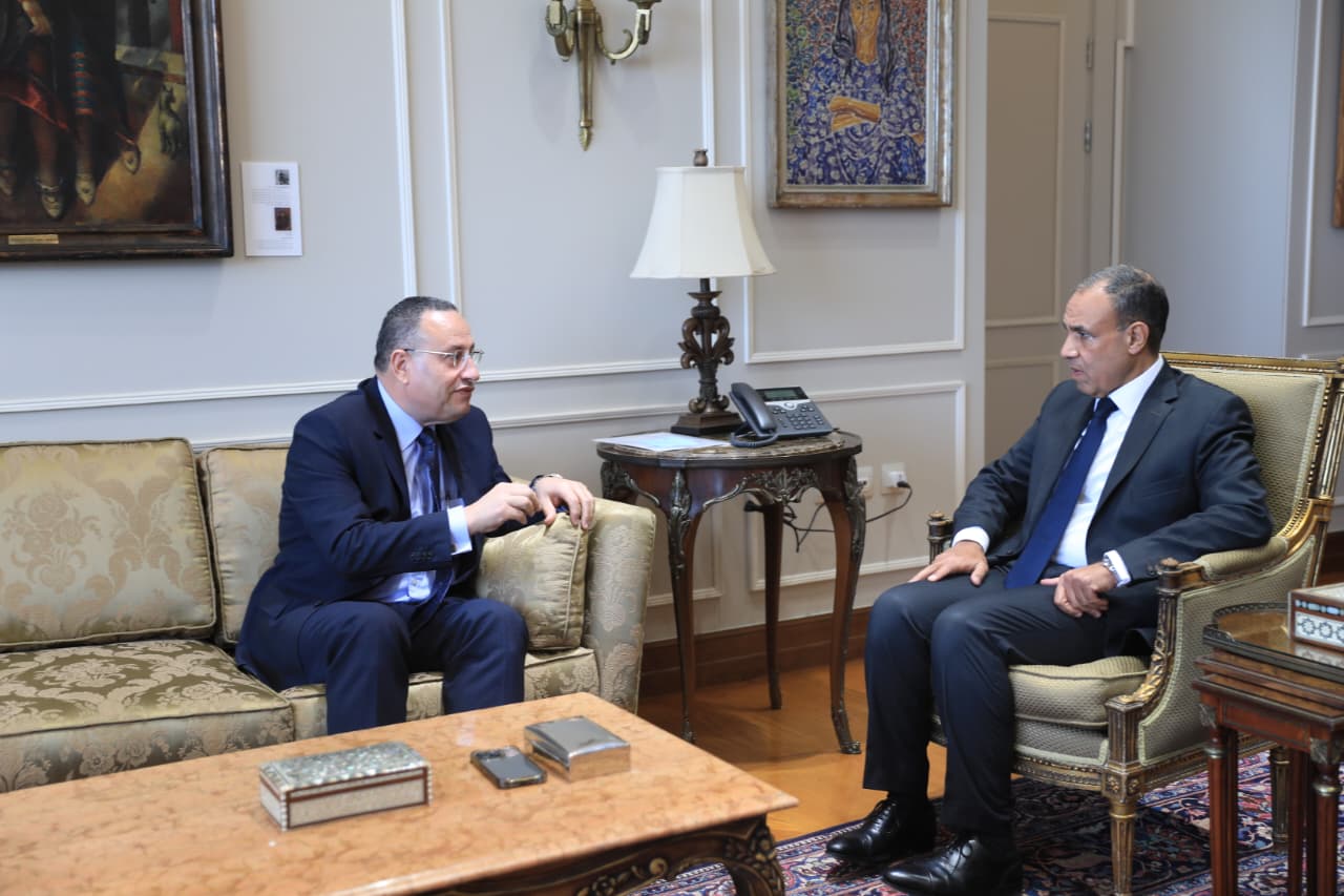 وزير الخارجية يستقبل وزير التعليم العالى والبحث العلمى لبحث سبل تعزيز التعاون والتنسيق بين الوزارتين