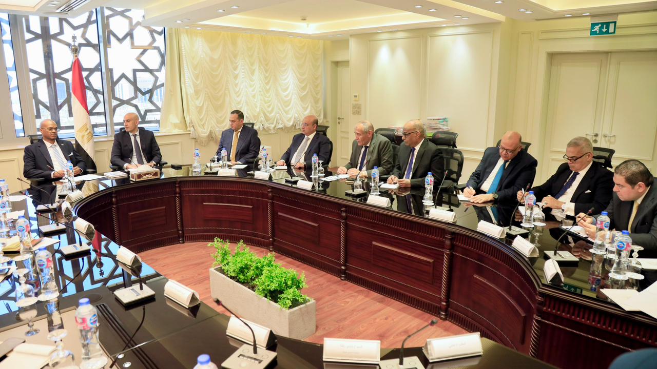 وزير التربية والتعليم يوقع اتفاقيات تعاون تعليمي مع السودان في مجالات متعددة