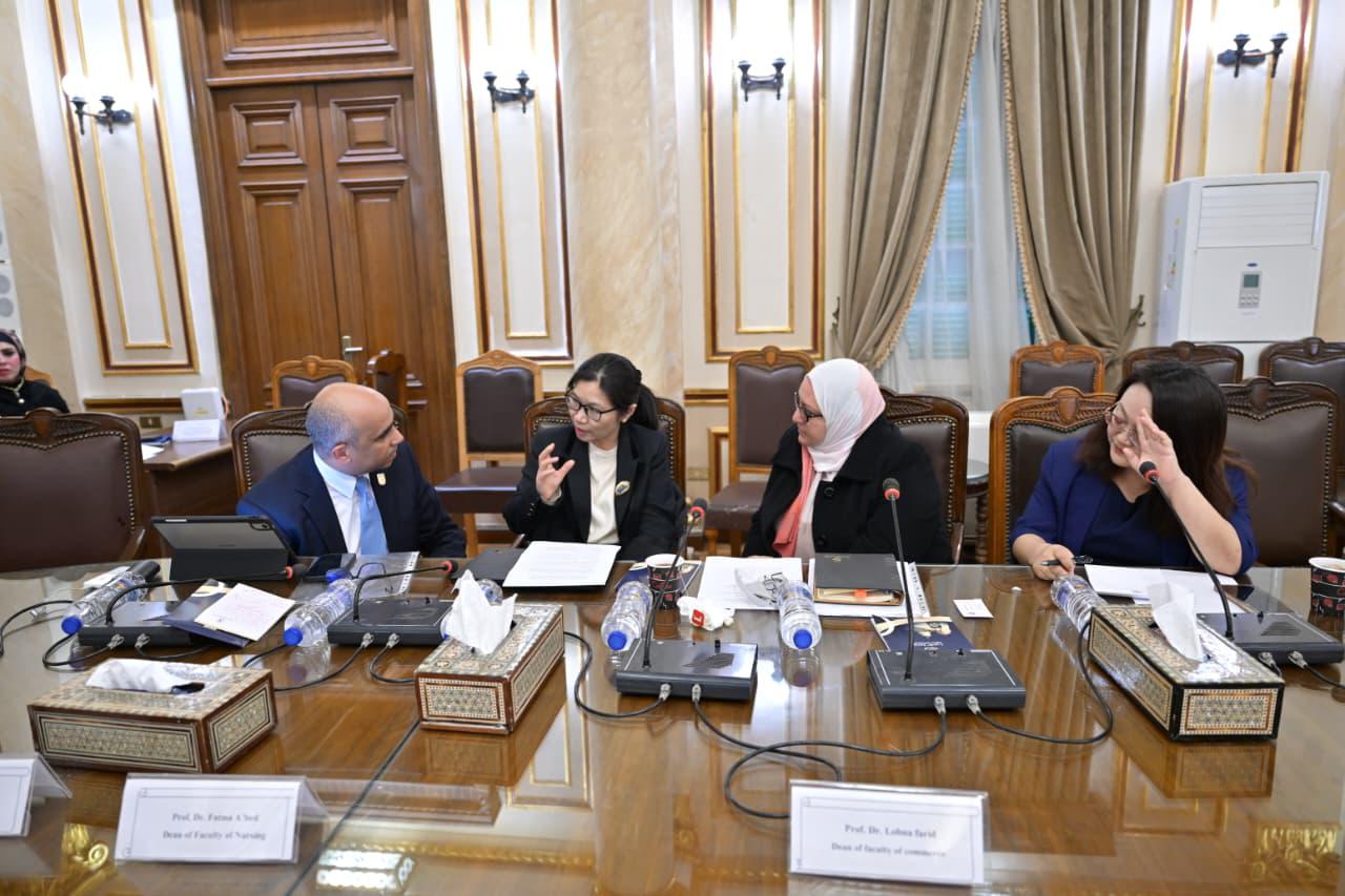 شراكة عالمية جديدة تقودها جامعة القاهرة مع جامعة بكين في برامج دولية متقدمة