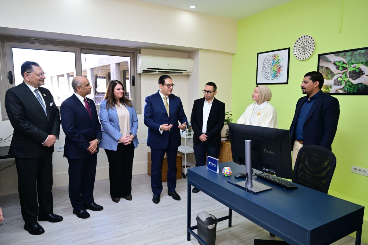 جامعة القاهرة تدشن معمل DentCai للذكاء الاصطناعي في طب الأسنان لدعم التحول الرقمي