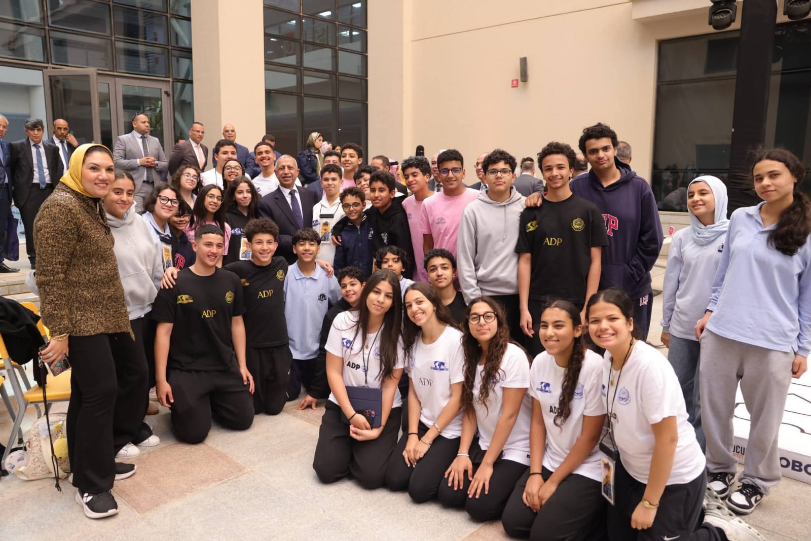 الأكاديمية العربية للعلوم والتكنولوجيا تختتم منافسات الروبوتات بالعلمين الجديدة