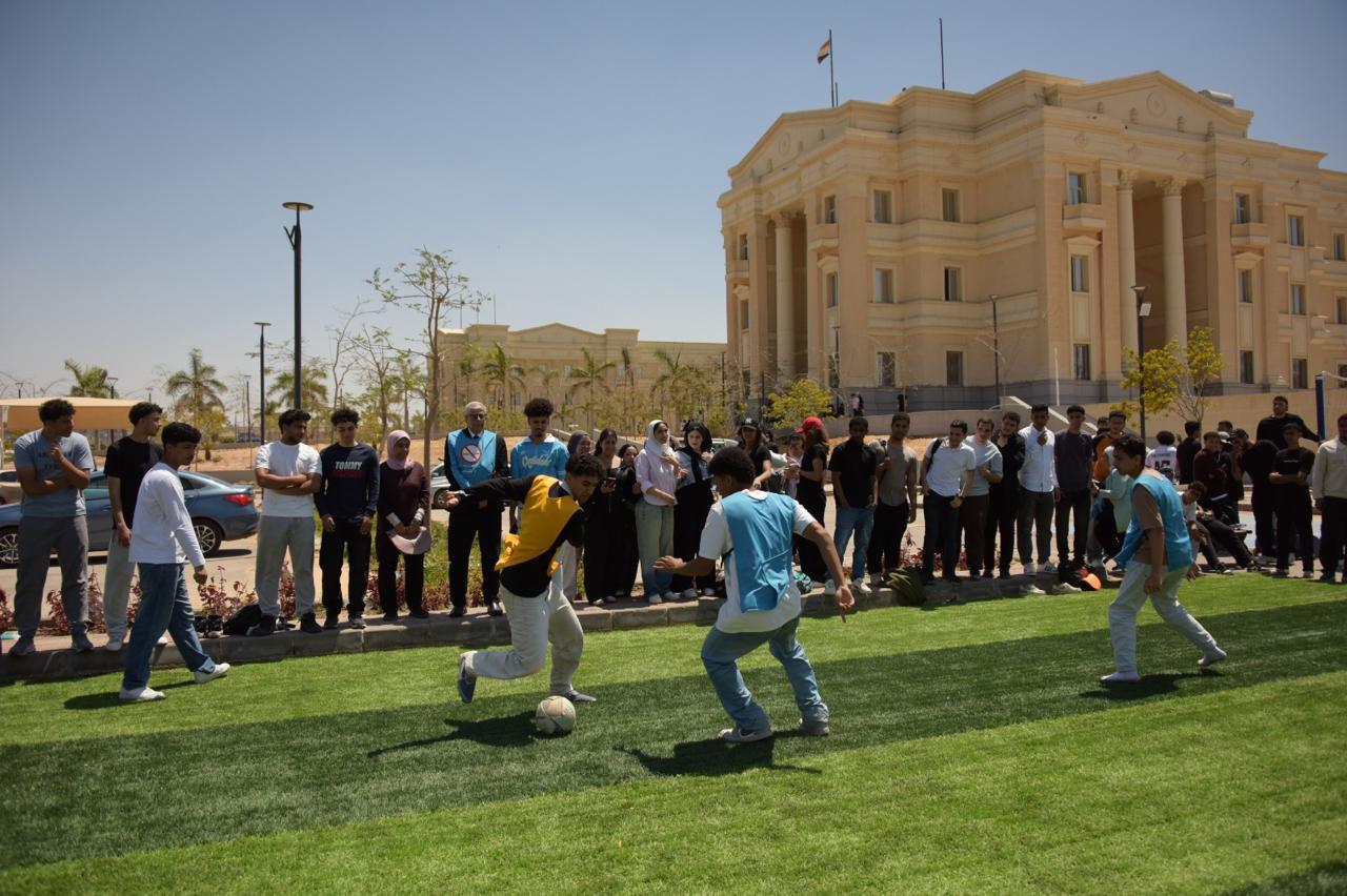 جامعة القاهرة الأهلية تطلق مبادرة نوعية لمكافحة التدخين بين الطلاب