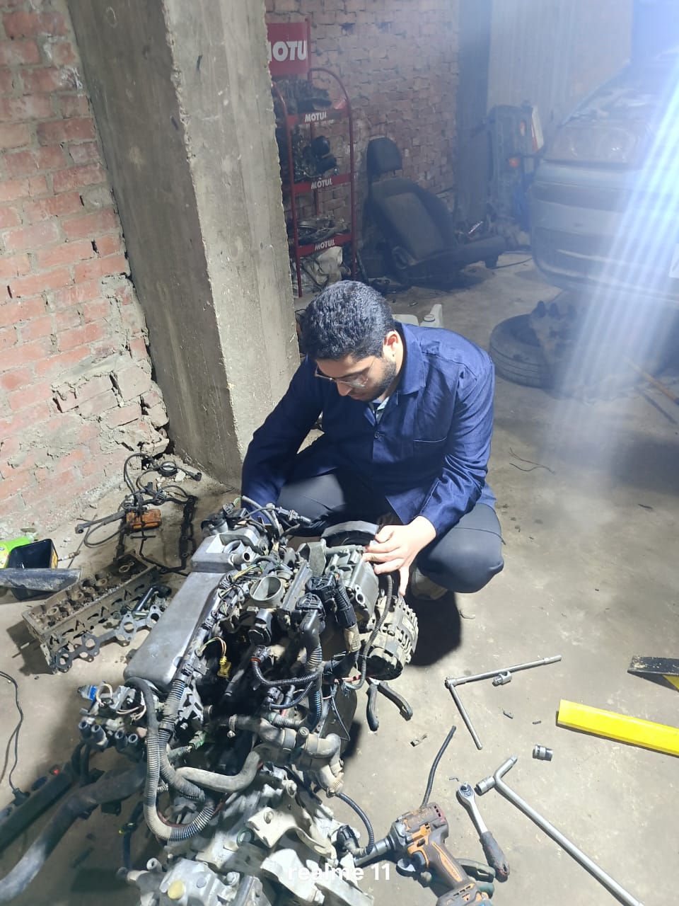 جامعة القاهرة التكنولوجية تطلق تدريبًا عمليًا لطلاب الأوتوترونكس لتنمية المهارات