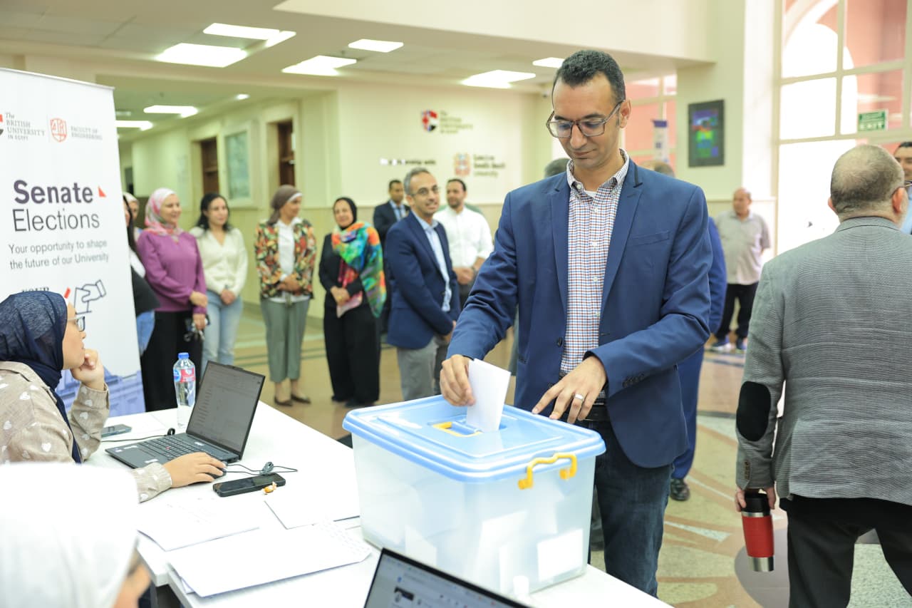 الجامعة البريطانية في مصر تعيد تشكيل مجلسها الأكاديمي برؤية جديدة عبر انتخابات موسعة