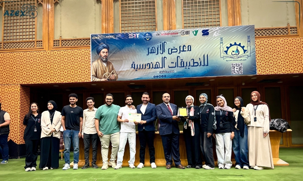 إنجاز طلابي متميز في AZEX’26 داخل جامعة عين شمس