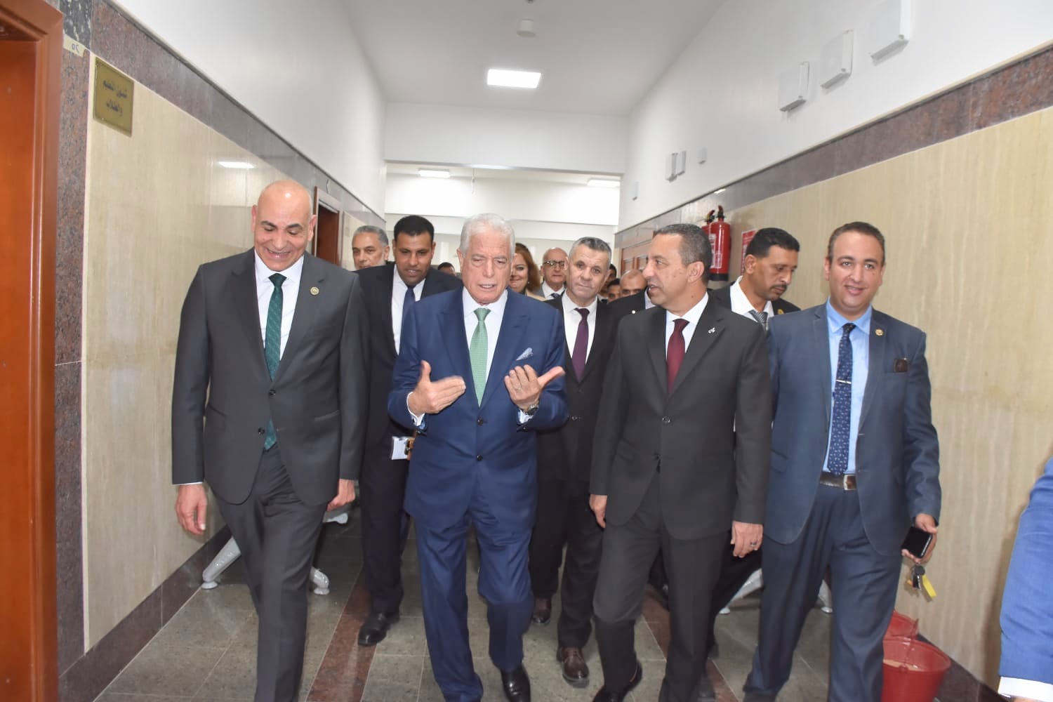 جامعة السادات الأهلية