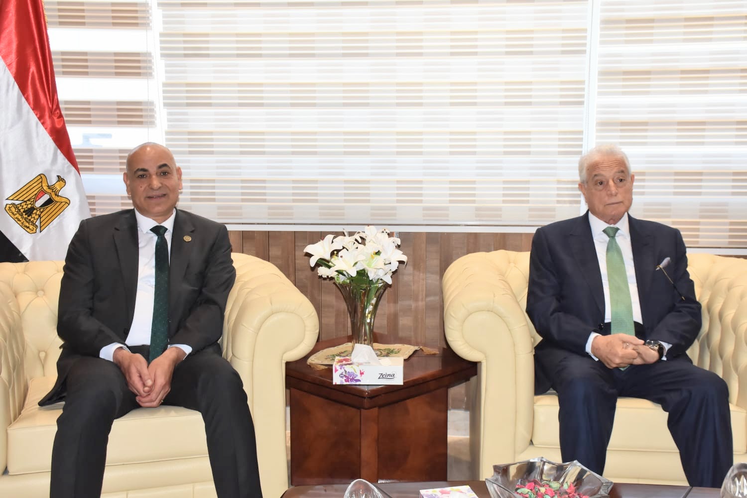 جامعة السادات الأهلية