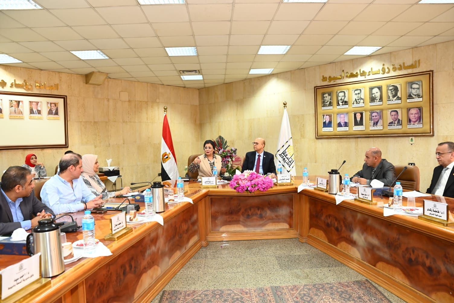 شراكة جديدة بين جامعة أسيوط ووزارة الصحة لدعم التنمية السكانية وصحة الأسرة