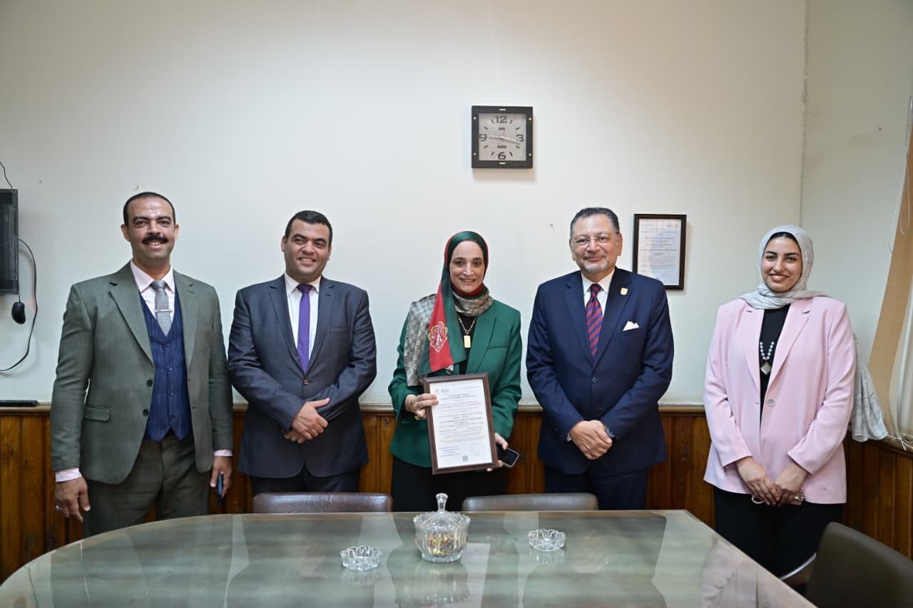 جامعة القاهرة تدشن أقوى محطة ذكية لرصد الهواء وفق أحدث المعايير العالمية
