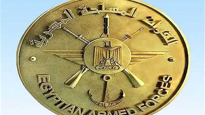 وزير الدفاع والإنتاج الحربى يلتقى عددًا من مقاتلى المنطقة الغربية العسكرية