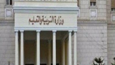 4 حالات غش.. ونقل معلم الى المستشفى.. و4 اغماءات فى الثانوية العامة