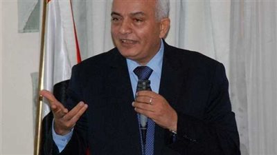 عاجل.. رضا حجازى يعقد اجتماعا مهما مع قيادات التعليم