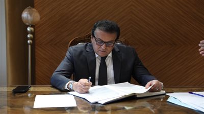 وزارة التعليم العالي تصدر تقريرا عن الوحدة المركزية للتدريب على تكنولوجيا المعلومات 