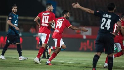 مفاجأت فى تشكيل الاهلى امام بيراميدز الليلة بالدورى