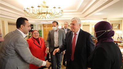 عاجل.. 3 قرارات من وزير التعليم العالى الجديد.. ننشر التفاصيل