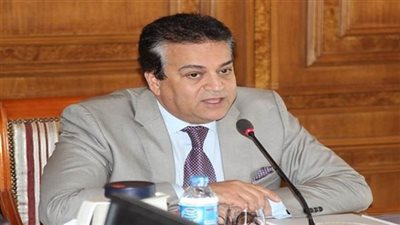 عاجل.. قرار جديد من وزير التعليم العالي بشأن التقديم لاختبارات القدرات 