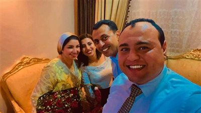 بحضور رجل الأعمال جون لوكا وزوجته خطوبة أسامة زرعي وبسمة رمضان